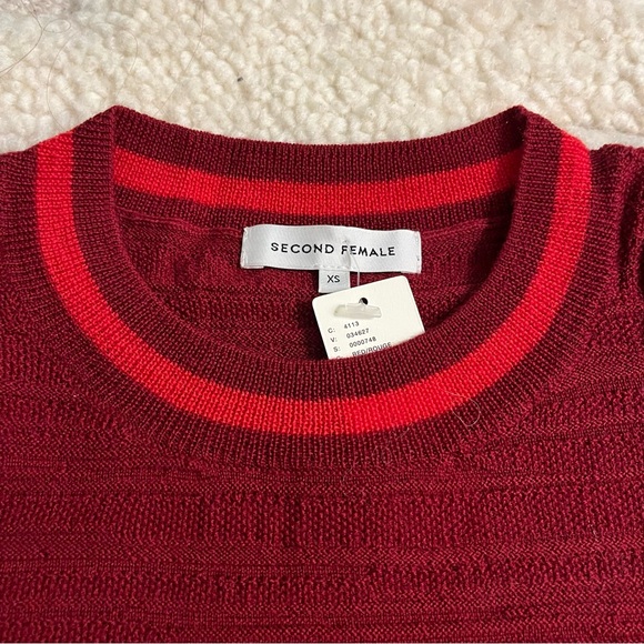 NWT Burgundy Fine Gauge Sweater - Picture 5 of 7